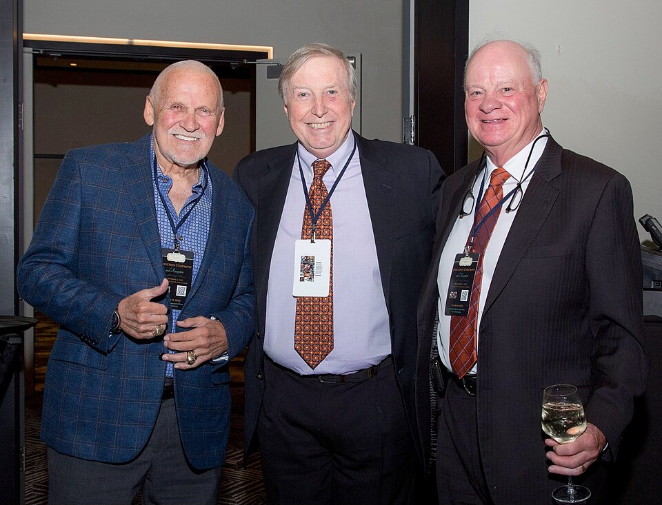 File:Bernie Parent Ray Didinger.jpg