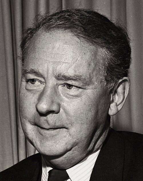 File:Hugh Todd Naylor Gaitskell.jpg