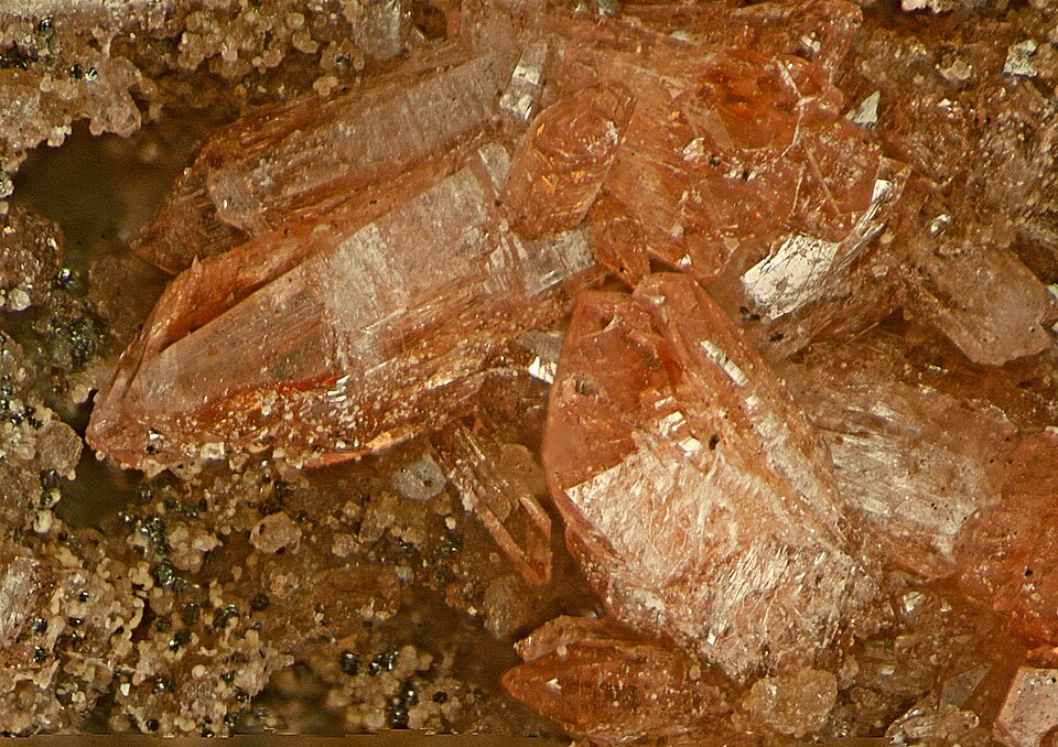 File:Sarkinite-319882.jpg