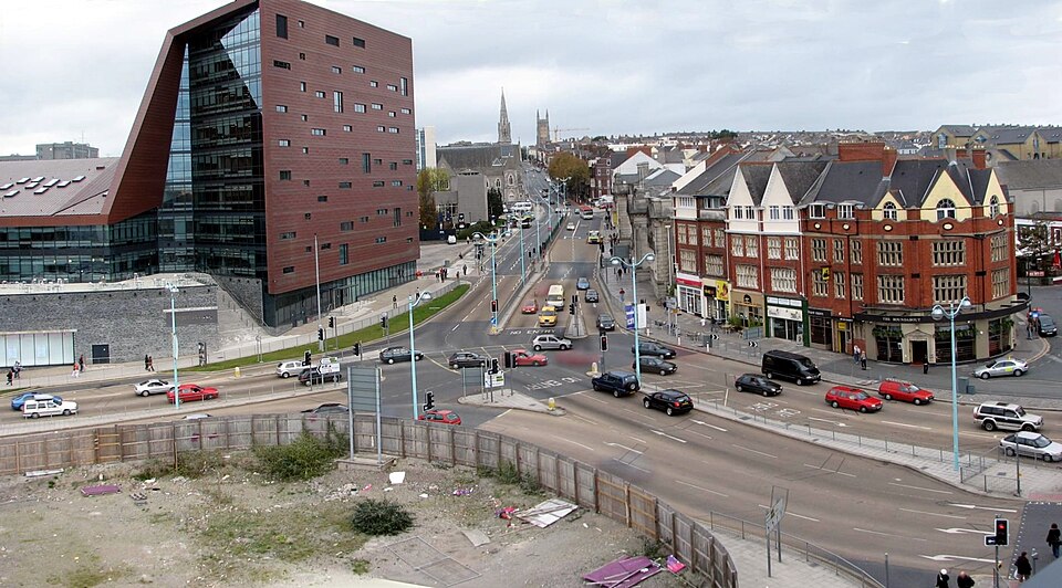 File:Drake Circus, Plymouth.jpg