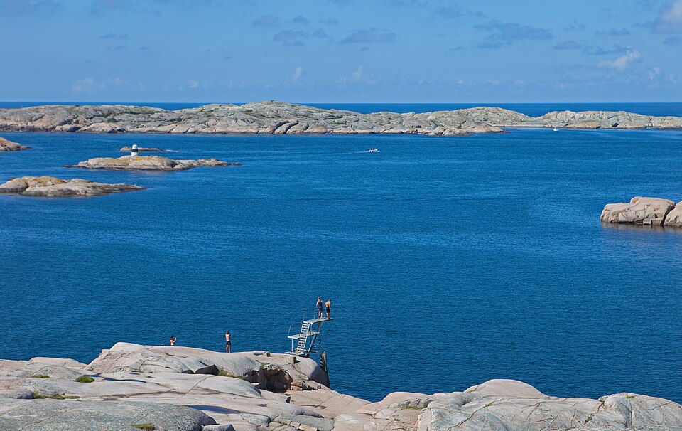 File:Smögen 1861 (6061820301).jpg