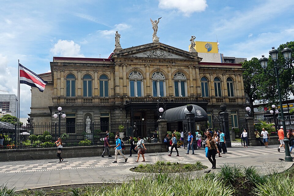 File:Teatro Nacional CRI 07 2019 8963.jpg