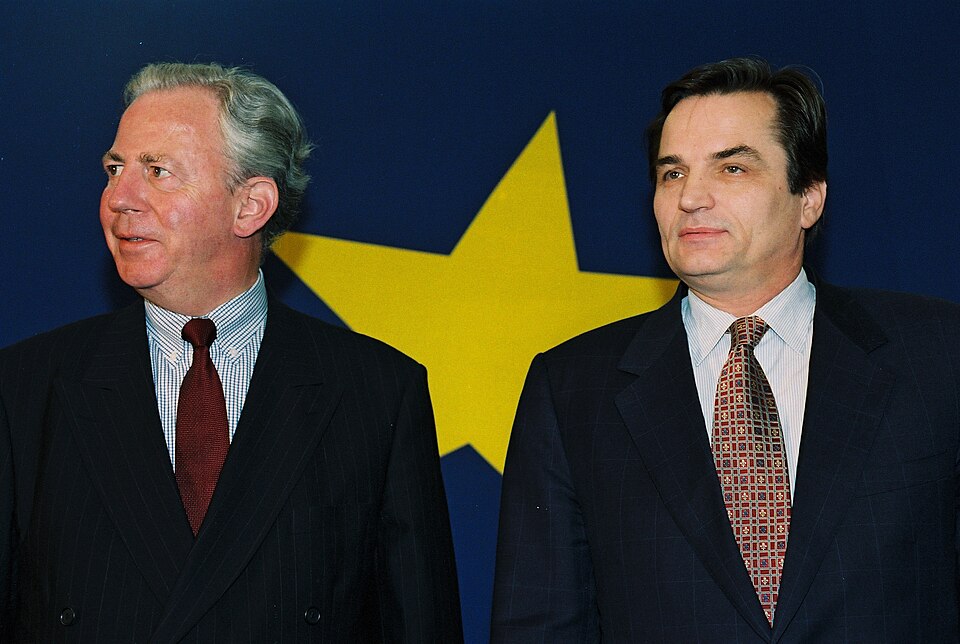 File:Jacques Santer and Haris Silajdžić.jpg