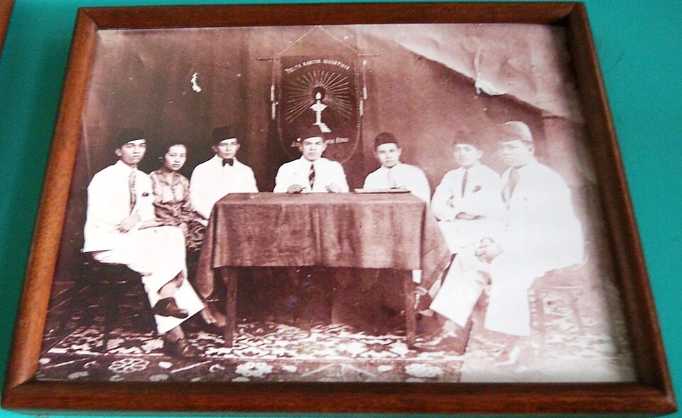 File:MuseumSumpahPemuda-12-JongSumatraBond.jpg