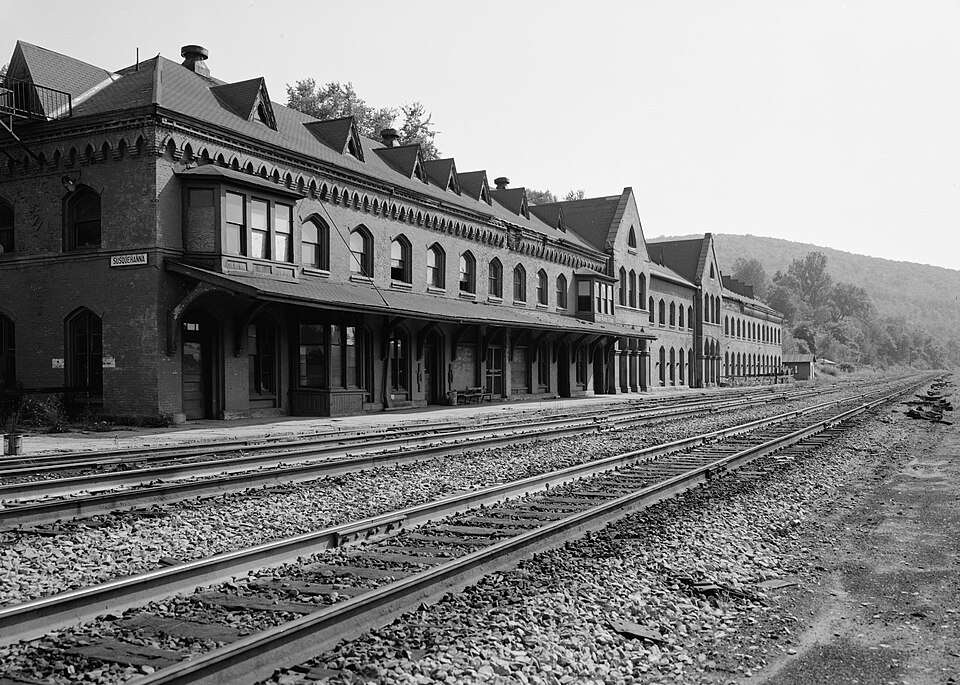 File:Erie Railroad Station, Susquehanna.jpg
