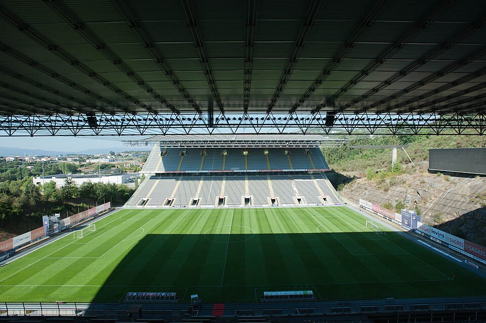 File:Estádio Municipal de Braga. (6067259738).jpg