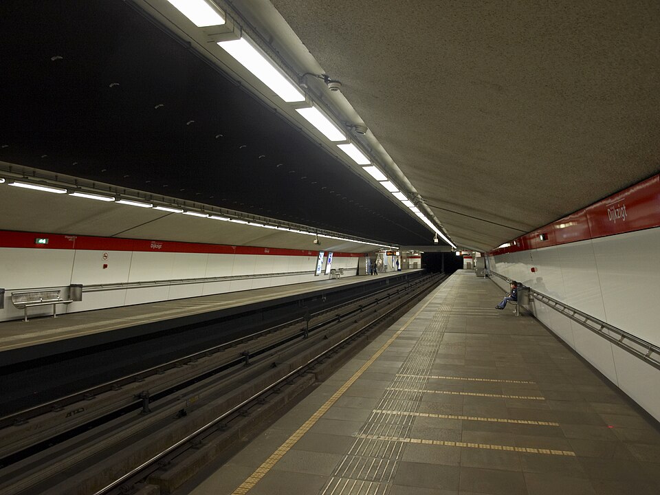 File:Metro dijkzigt1st.jpg