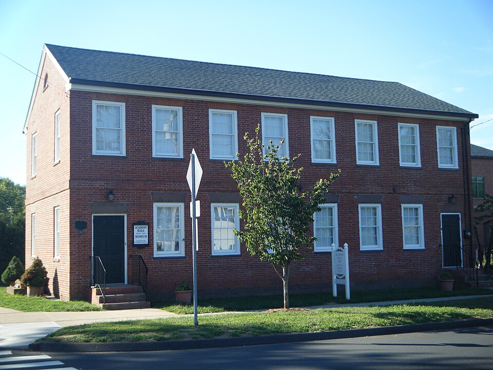 File:Academy Hall Rocky Hill CT.JPG