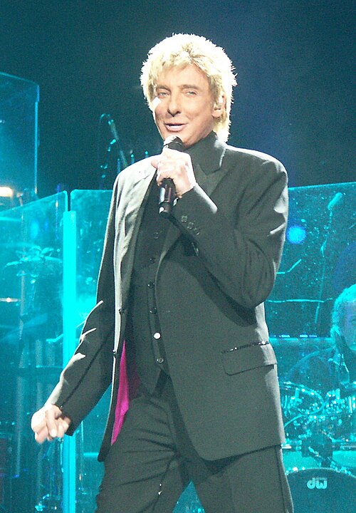 File:BarryManilow2.jpg