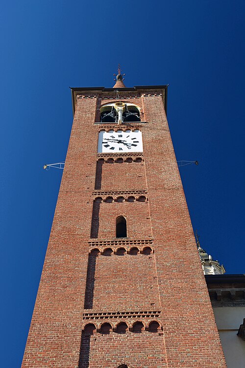 File:Basilica di San Giovanni Battista 1.jpg