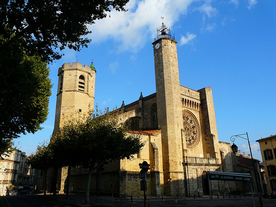 File:Clermont-l'Herault, Collégiale de Saint-Paul 01.JPG