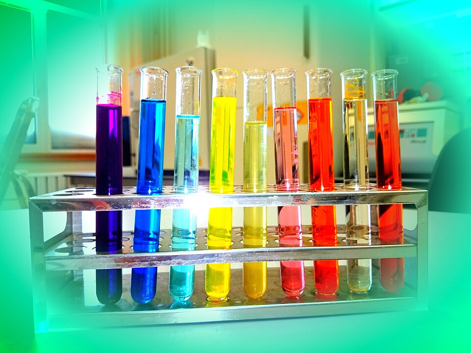 File:Chemical solutions.jpg