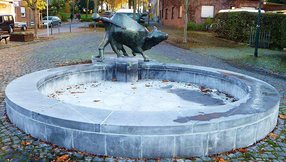 File:Kuhschieben.JPG