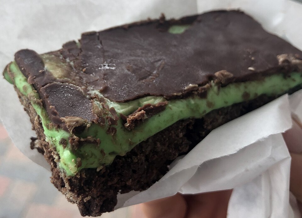 File:Peppermint slice (cropped).jpg