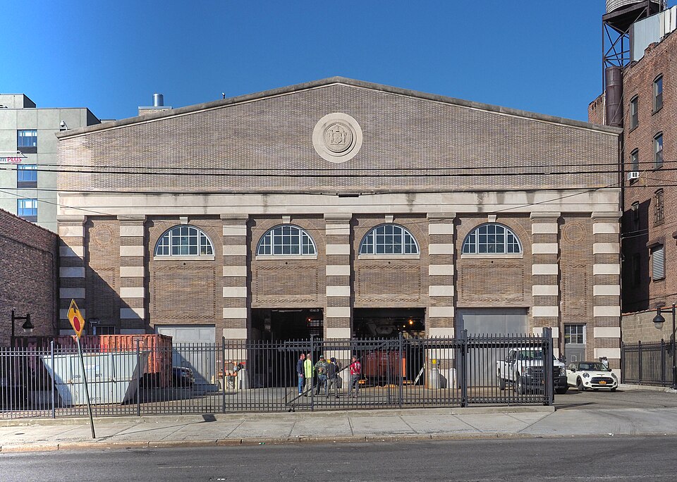File:Bronx Grit Chamber 09.jpg