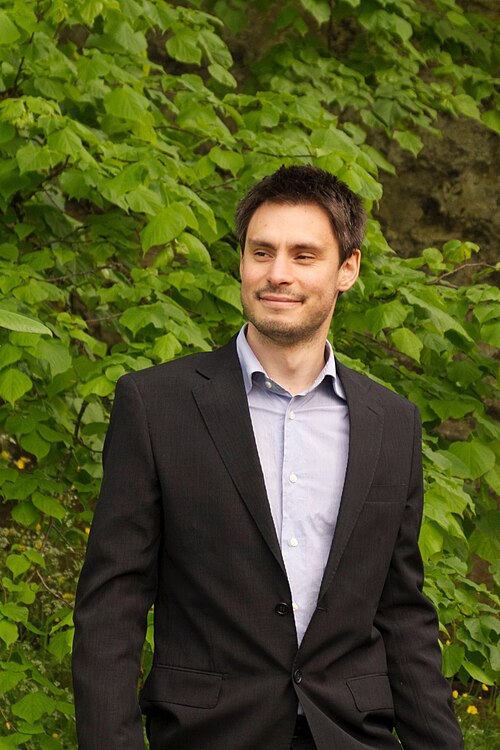 File:Giulio Regeni profile.jpg
