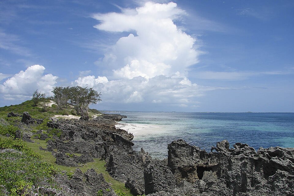 File:Sakalava coast.jpg