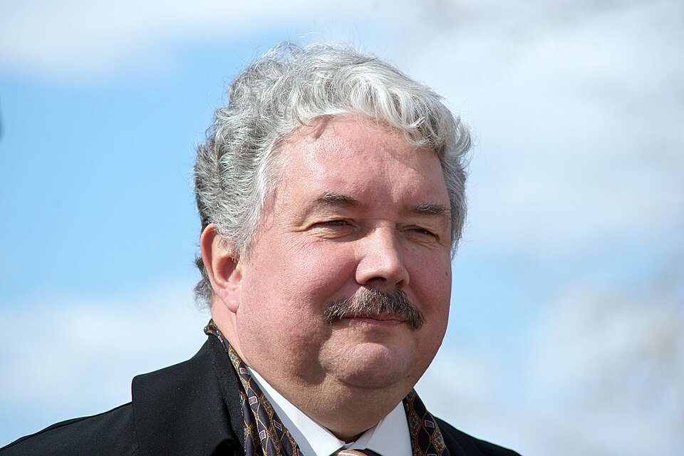 File:Sergey Baburin in Vitebsk.jpg