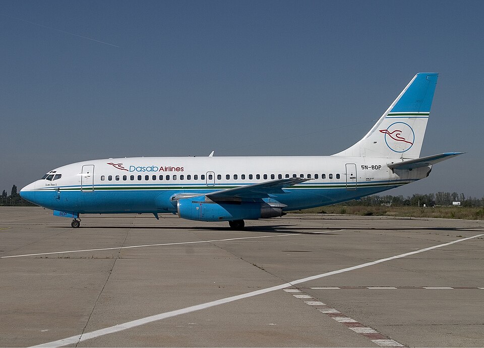 File:Dasab Airlines Boeing 737-200 Lofting-1.jpg