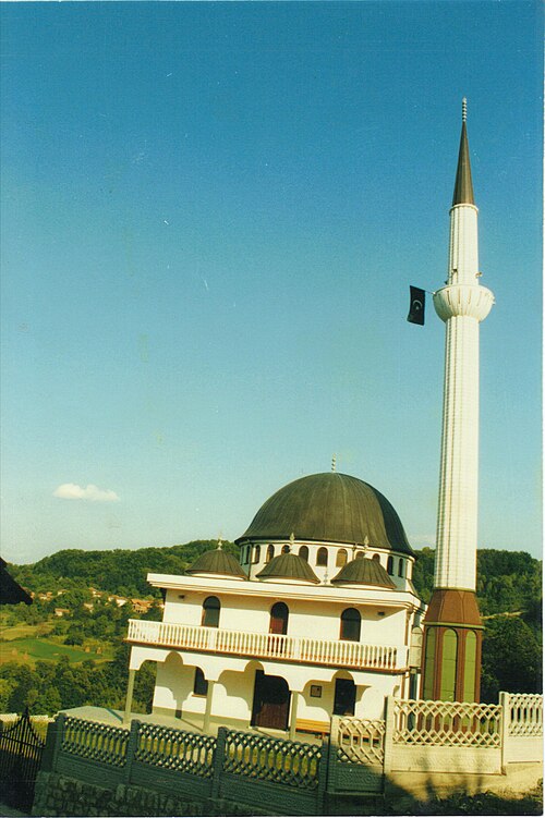 File:Dzamija Murati.Sladna.Srebrenik - panoramio.jpg