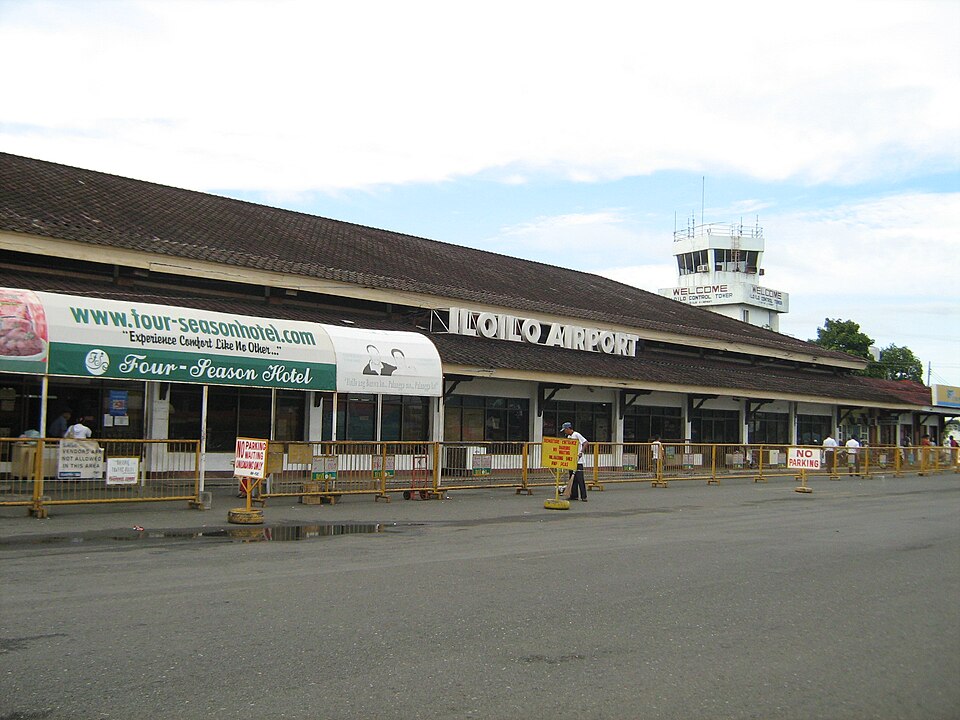 File:Iloilo Airport.jpg