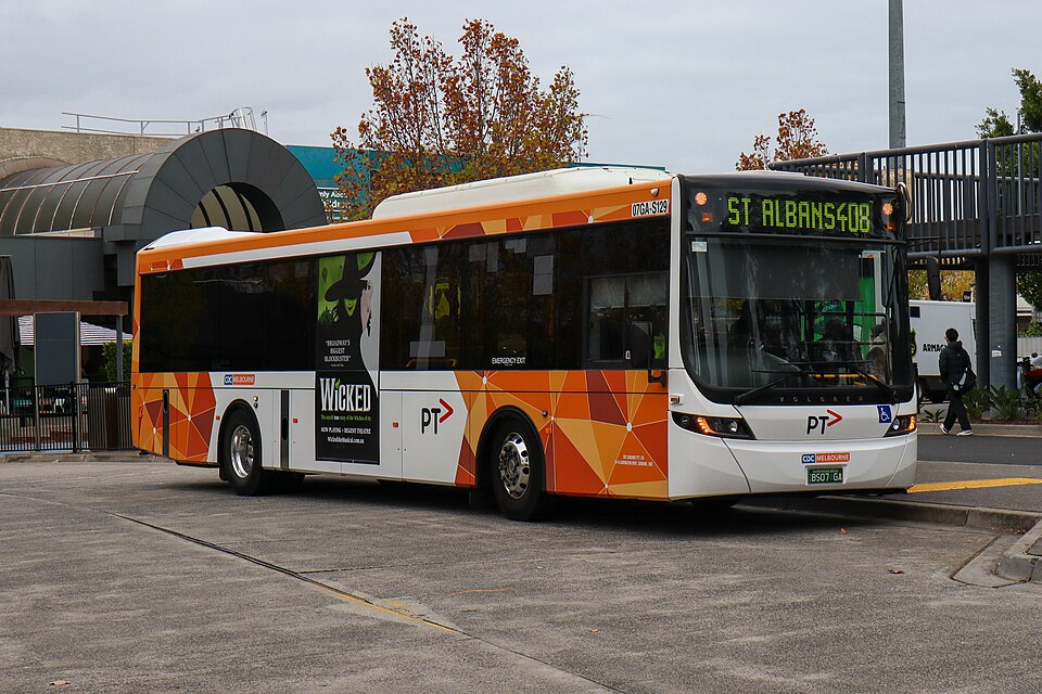 File:Route 408 Bus.jpg