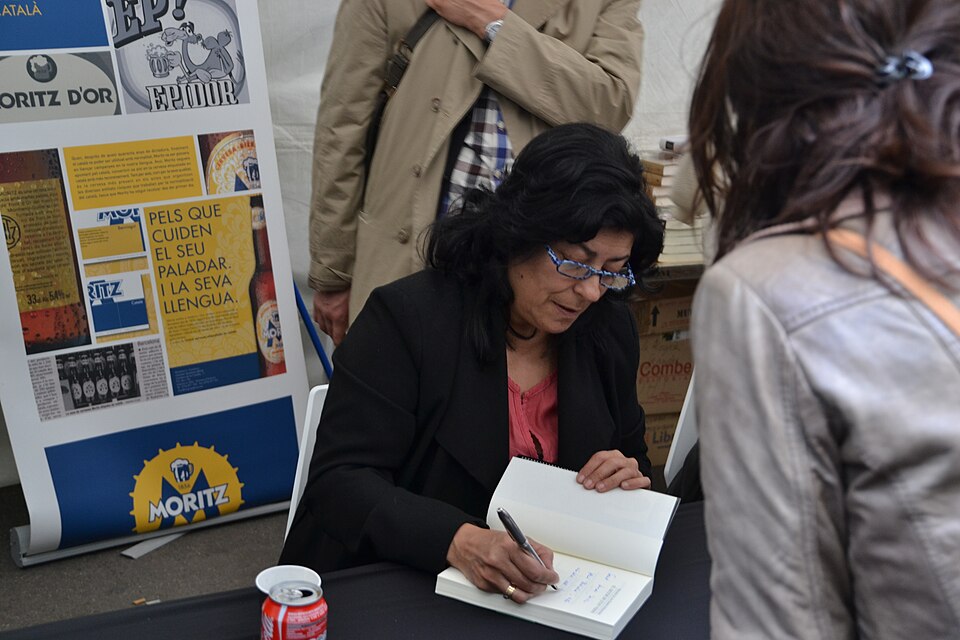 File:Almudena Grandes (2).jpg