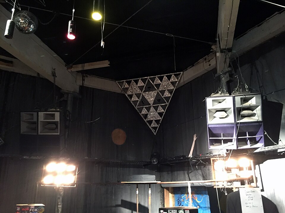 File:Bahnwärter Thiel Sound System.jpg