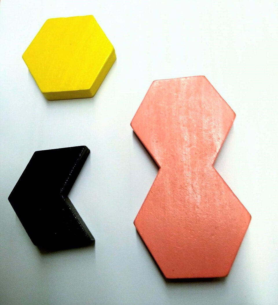 File:Fraction pattern blocks 1.jpg