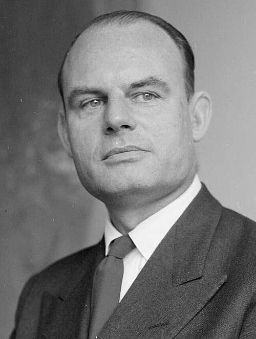 File:George Laking.jpg