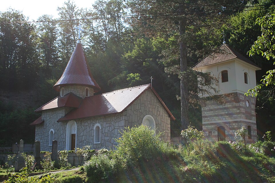 File:Manastir Radovašnica 028.jpg