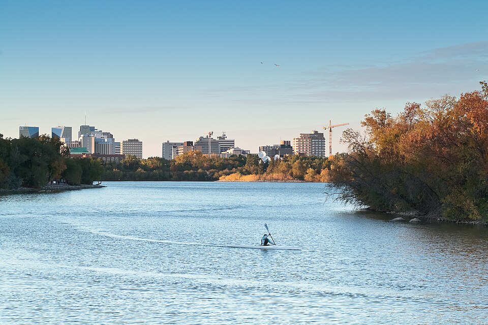 File:Regina skyline from Wascana Park.jpg