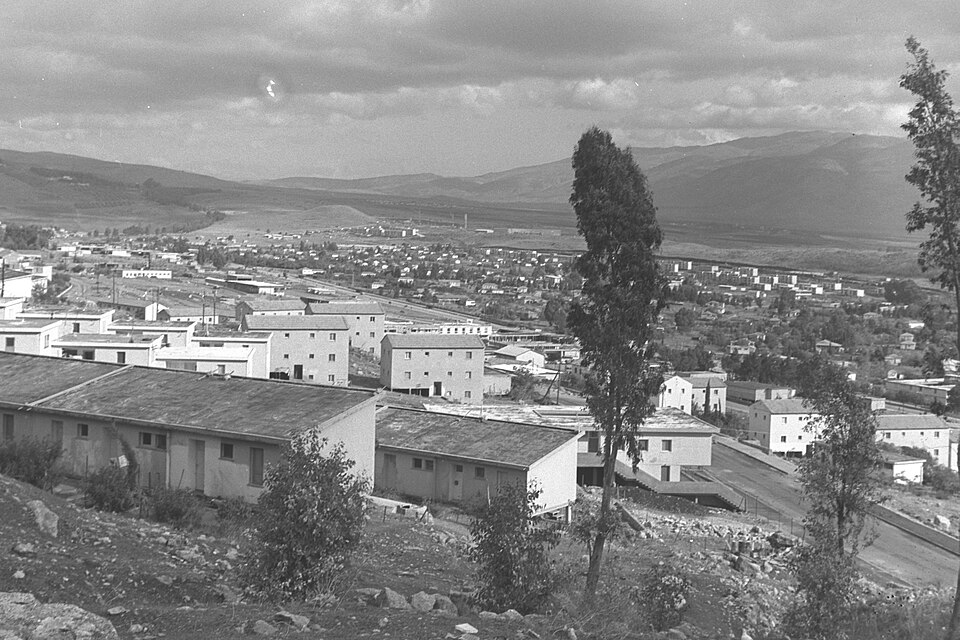 File:Kiryat Shmona 1964.jpg