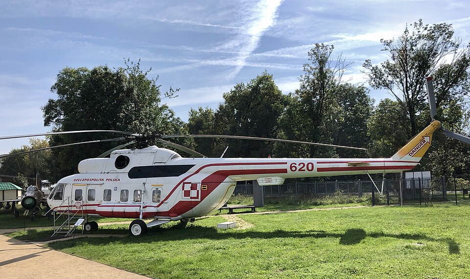 File:Popecopter at Krakow 2018.jpg