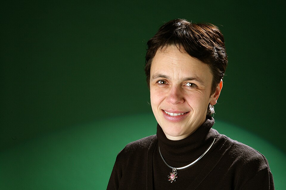File:Cathrin Brisken Portrait 2006.jpg