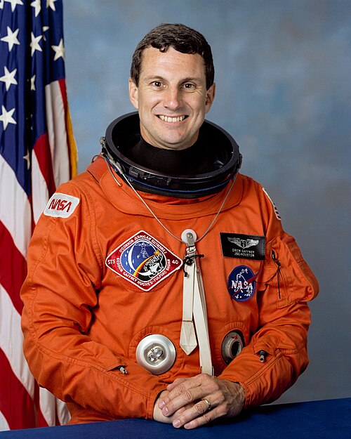 File:Drew Gaffney.jpg