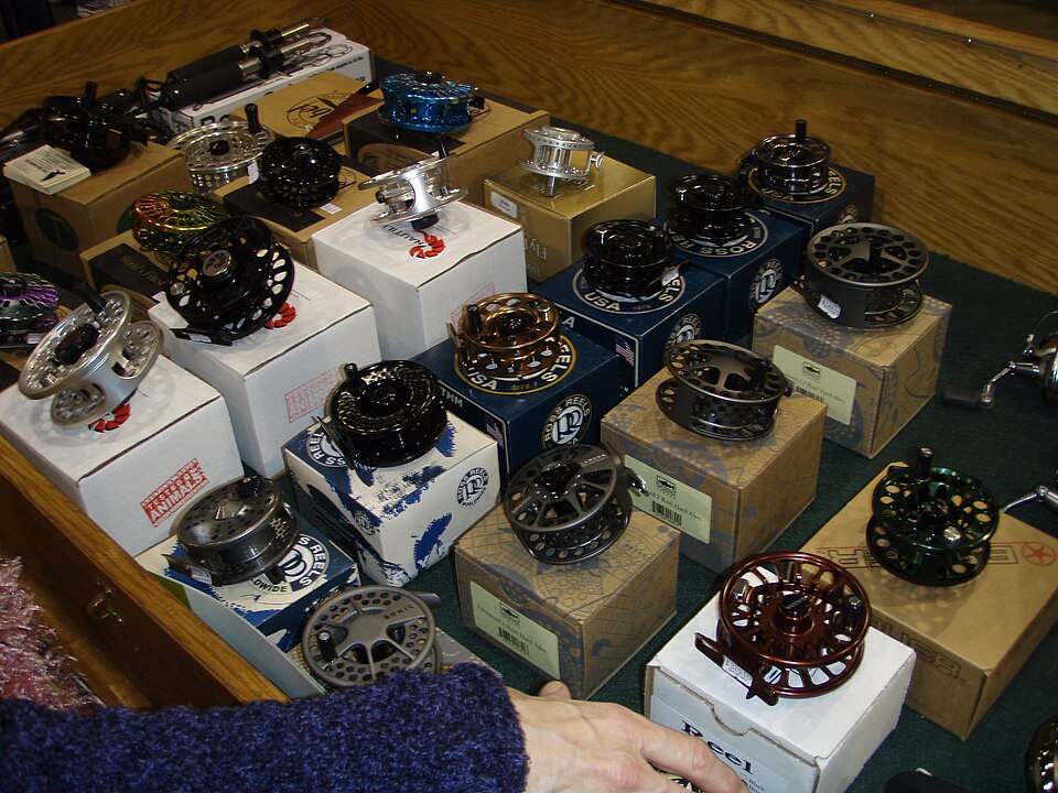 File:FlyReelsAtAFlyFishingShow.jpg