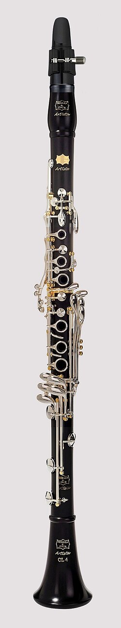 Full Boehm clarinet with 21 keys and 7 rings developed c. 1870.