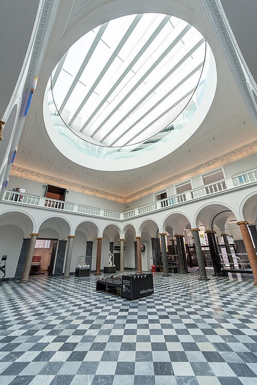 File:Aberdeen Art Gallery (53550895361).jpg