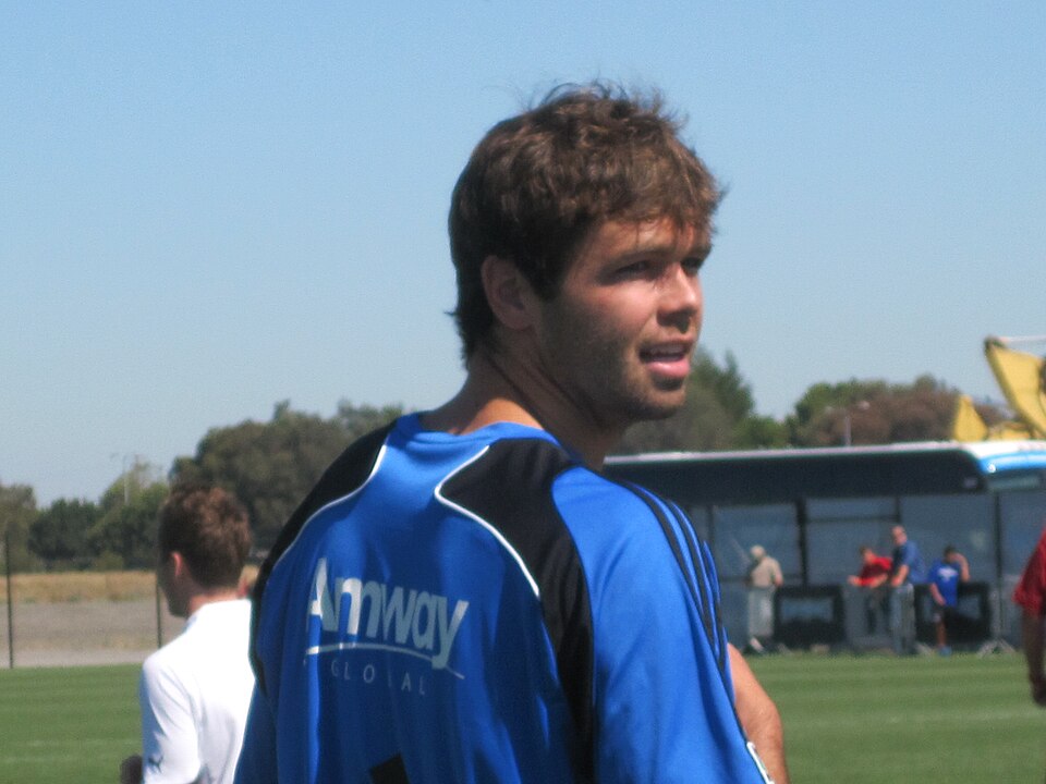File:Bobby Burling.jpg