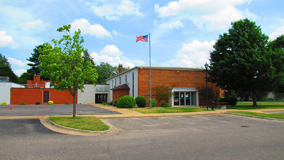 File:Missaukee County Courthouse (Michigan).jpg
