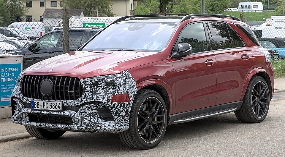 File:2023 Mercedes-AMG GLE 53 4MATIC 1X7A7378.jpg