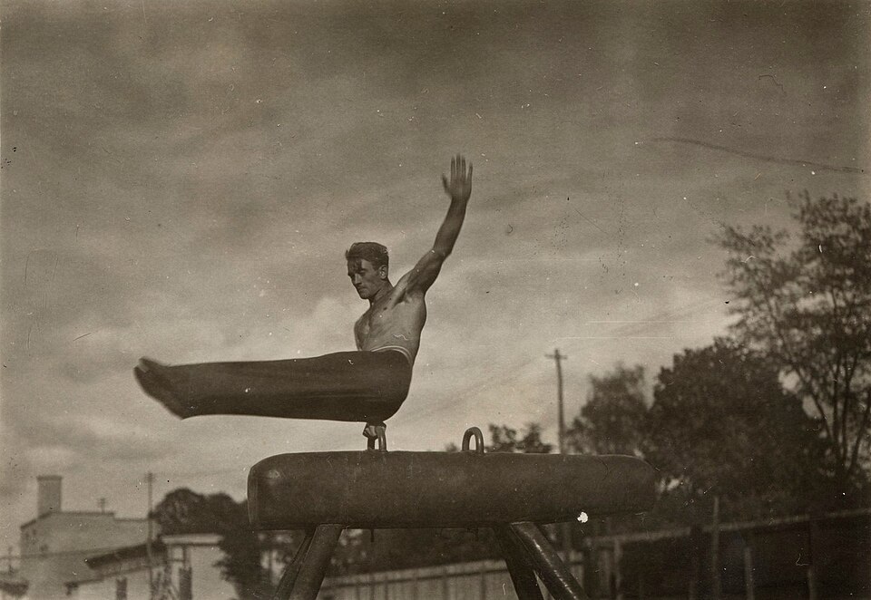 File:Boris Gregorka 1938.jpg
