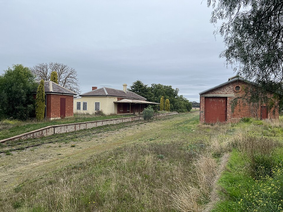 File:Carisbrook Railway Station 2023.jpg
