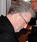 Sir Des Britten