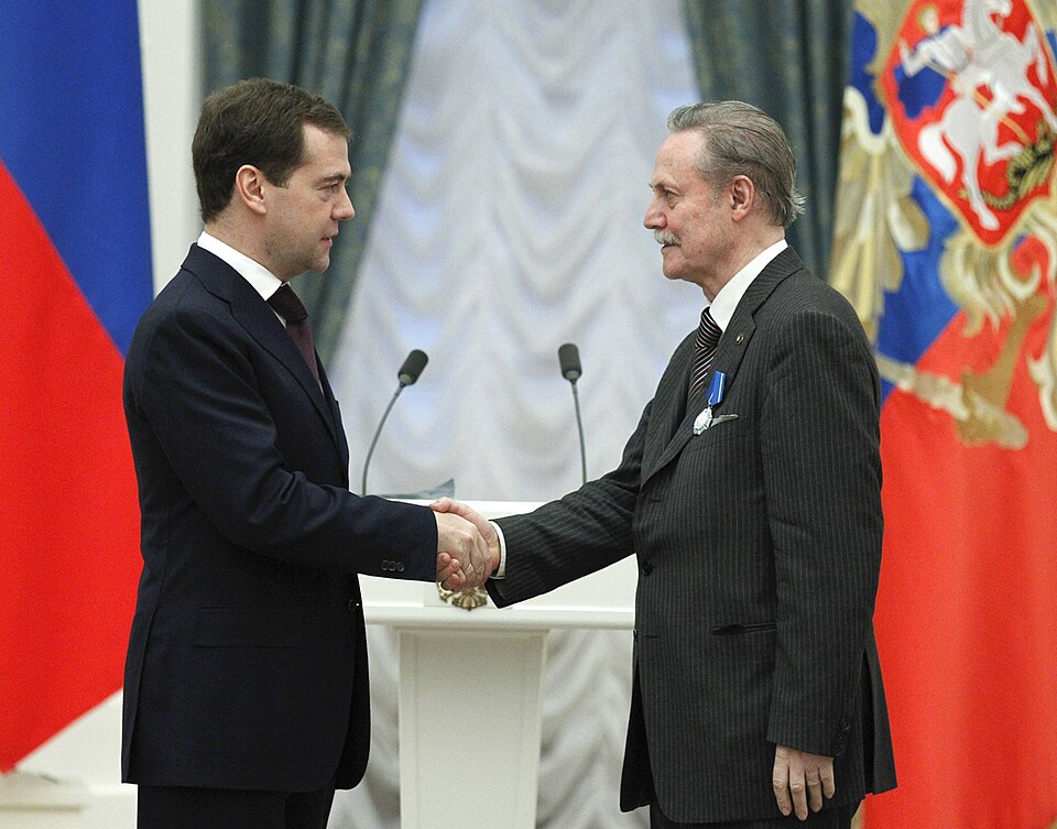 File:Medvedev, Solomin.jpeg