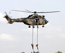 Air assault infantry fast-roping