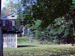 Side View of Mappa Hall.
