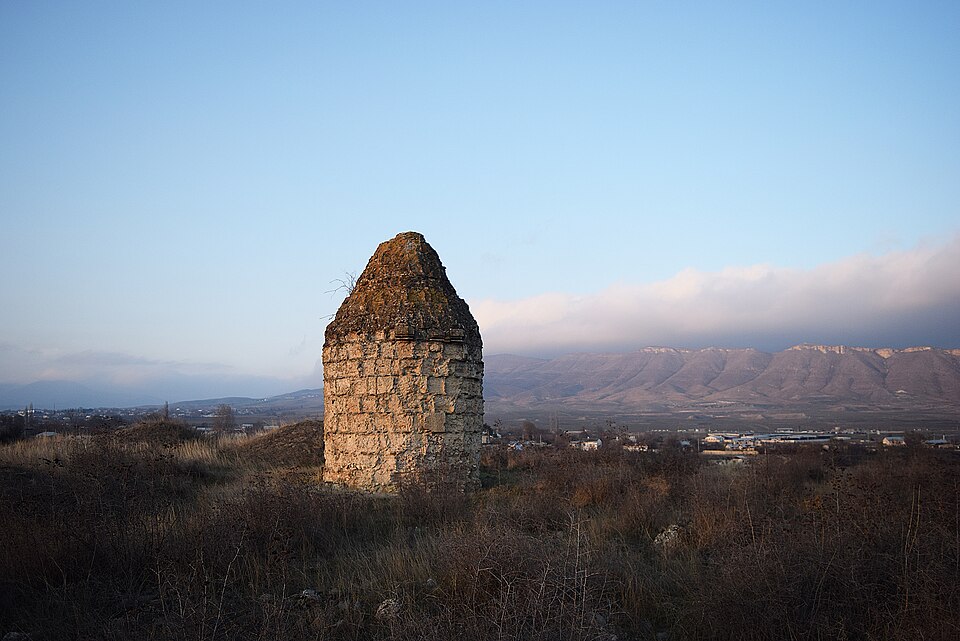 File:Մզկիթ, Իվանյան.jpg