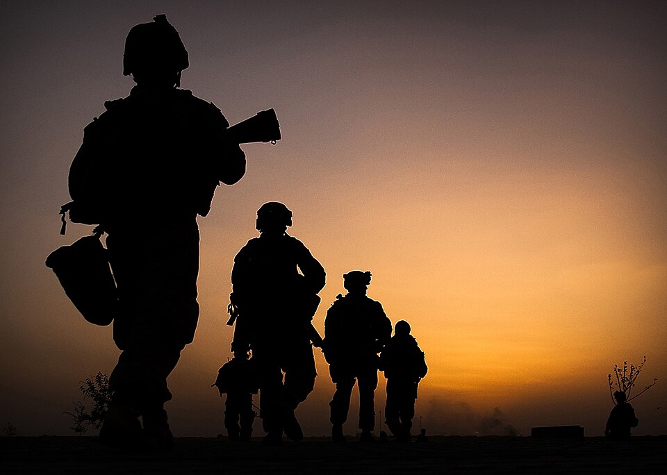 File:3rd Battalion 3rd Marines dawn patrol.jpg